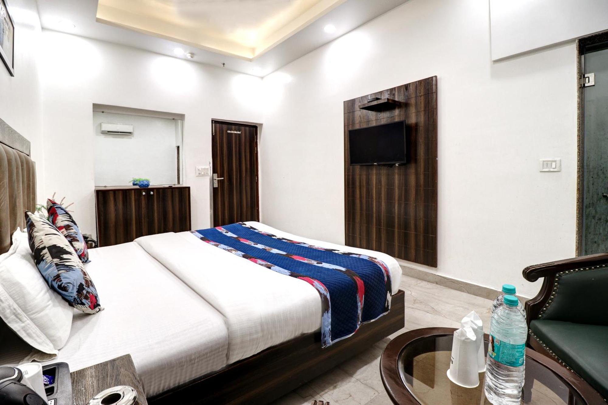 Hotel Emporio Dx - New Delhi Railway Station - Paharganj Ngoại thất bức ảnh
